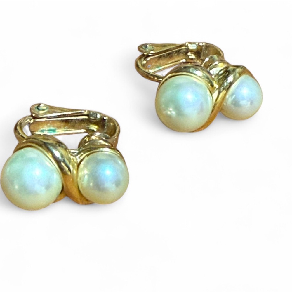 Vintage 1950s Gold-tone Clip-on Earrings Faux Pearls RMN Stamped